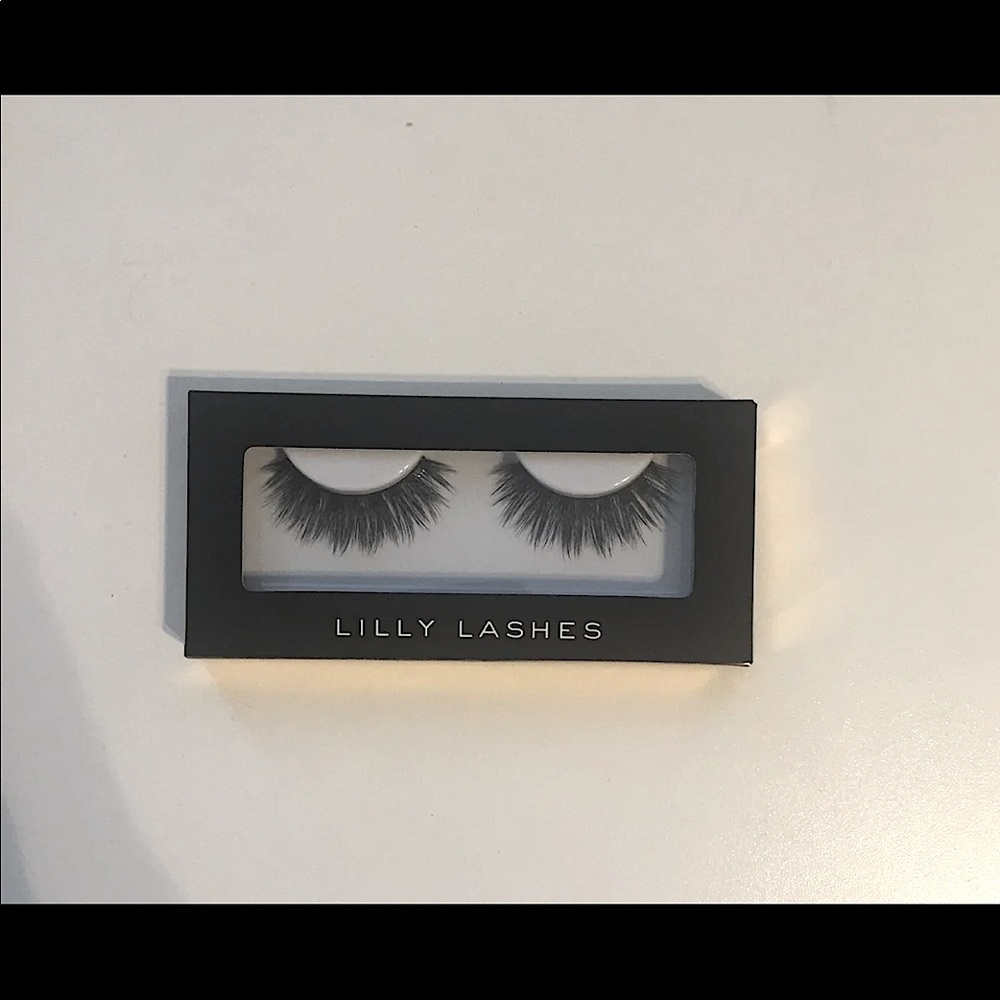 Lilly Lashes Atlanta - Picture 2 of 4